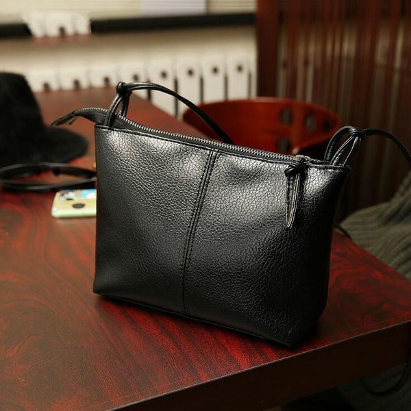 2017 fashionable casual shoulder bag cross body bag small vintage women's handbag pu leather women messenger bags
2017 fashionable casual shoulder bag cross body bag small vintage women's handbag pu leather women messenger bags