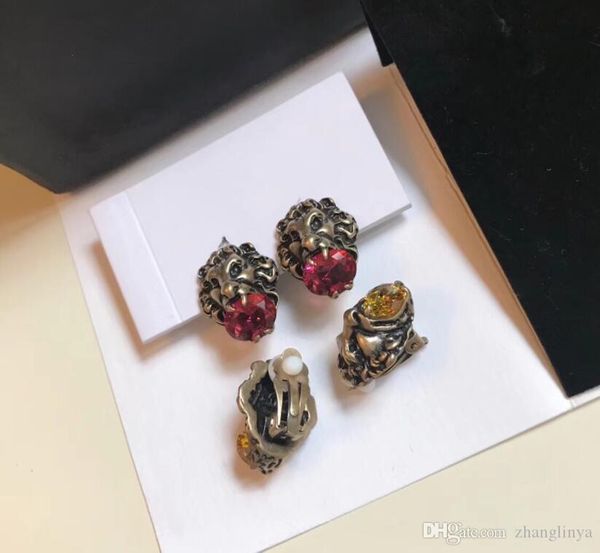 2018 fashion retro personality creative s925 silver needle animal lion head crystal ear clip female earless ear clip, Golden;silver
2018 fashion retro personality creative s925 silver needle animal lion head crystal ear clip female earless ear clip, Golden;silver