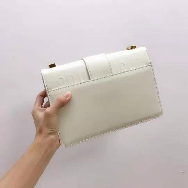fashionable white leather bag ladies chain small square bag one shoulder crossbody custom made
fashionable white leather bag ladies chain small square bag one shoulder crossbody custom made