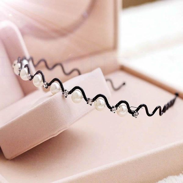 fashion pretty rhinestone and imitation pearl hairpin wave hair band headband ff, Golden;white
fashion pretty rhinestone and imitation pearl hairpin wave hair band headband ff, Golden;white