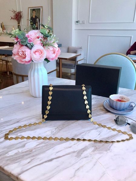 designer bags chain shoulder strap women designer handbags y purse heart style strap designer purses ladies bag with box
designer bags chain shoulder strap women designer handbags y purse heart style strap designer purses ladies bag with box