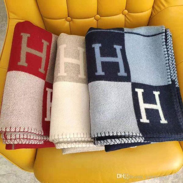 2020 thicking h blanket wool home sofa sellingblack red gray navy big size 145*175cm h good quailty brand blanket wool 3 color 145*175cm
2020 thicking h blanket wool home sofa sellingblack red gray navy big size 145*175cm h good quailty brand blanket wool 3 color 145*175cm