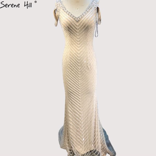 dubai silver sleeveless luxury evening dresses 2019 latest design v-neck mermaid evening gowns serene hill la60812, White;black
dubai silver sleeveless luxury evening dresses 2019 latest design v-neck mermaid evening gowns serene hill la60812, White;black