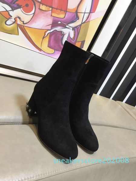 willow nails and boots female boots 2018 new winter rivets with rough round side zipper stovepipe thin leather deerskin martin s08, Black
willow nails and boots female boots 2018 new winter rivets with rough round side zipper stovepipe thin leather deerskin martin s08, Black