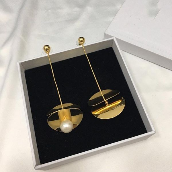 designer pendant earring personality luxury jewelry brass needle earrings stud earrings for women asymmetric christmas party gift, Golden;silver
designer pendant earring personality luxury jewelry brass needle earrings stud earrings for women asymmetric christmas party gift, Golden;silver