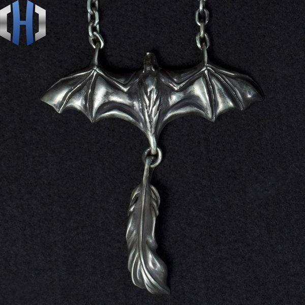 original design handmade silver 925 silver night spirit feather pendant bat necklace pendant punk
original design handmade silver 925 silver night spirit feather pendant bat necklace pendant punk