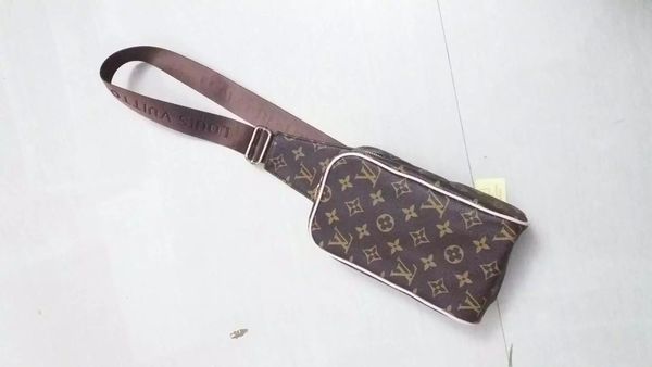 Новый новый полка дамы сумка Сумка Сумка Сумка с сумкой для пыли сумка 2009
Новый новый полка дамы сумка Сумка Сумка Сумка с сумкой для пыли сумка 2009