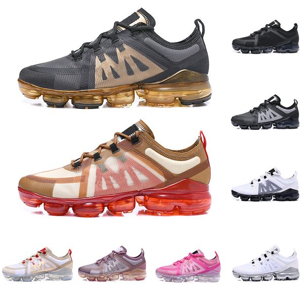 plus 2019 running shoes mens women triple black white silver crimson gold oreo men designer shoe trainer sneakers sports size 36-45
plus 2019 running shoes mens women triple black white silver crimson gold oreo men designer shoe trainer sneakers sports size 36-45