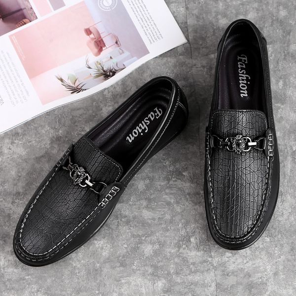 2019new spring boat shoes slip-on mens loafers leather male comfortable luxury peas shoes fashion men driving, Black
2019new spring boat shoes slip-on mens loafers leather male comfortable luxury peas shoes fashion men driving, Black