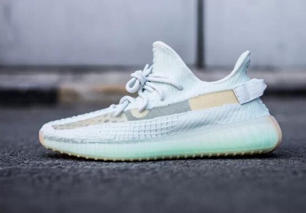 2020 men women v2 gid glow 2019 shoes with box,glow in the dark,clay true form hyperspace static designer sneakers running shoes ,shoes
2020 men women v2 gid glow 2019 shoes with box,glow in the dark,clay true form hyperspace static designer sneakers running shoes ,shoes