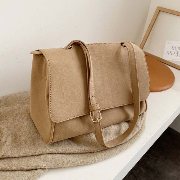 vintage women shoulder bags large capacity quality matte leather ladies purses and handbags female big totes crossbody bag 
vintage women shoulder bags large capacity quality matte leather ladies purses and handbags female big totes crossbody bag