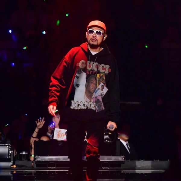 конструктор мужской толстовки марки женщина толстовка конструктор streetwear крупногабаритные письмо печать hiphop с капюшоном куртка пальто, Black
конструктор мужской толстовки марки женщина толстовка конструктор streetwear крупногабаритные письмо печать hiphop с капюшоном куртка пальто, Black