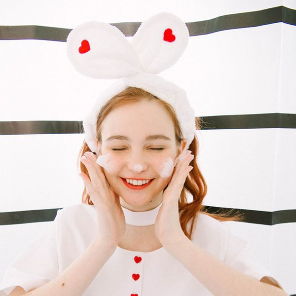 new plush ear hair band wash lady heart headbands bathroom bathing fashion bear headdress girl hair accessories
new plush ear hair band wash lady heart headbands bathroom bathing fashion bear headdress girl hair accessories