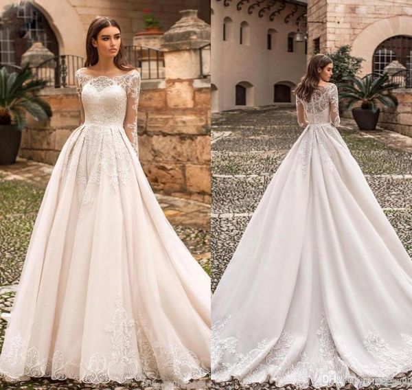 2020 elegant designer ivory wedding dresses bateau neck lace appliqued long sleeves bridal gowns sweep train plus size vestidos bc1949, White
2020 elegant designer ivory wedding dresses bateau neck lace appliqued long sleeves bridal gowns sweep train plus size vestidos bc1949, White