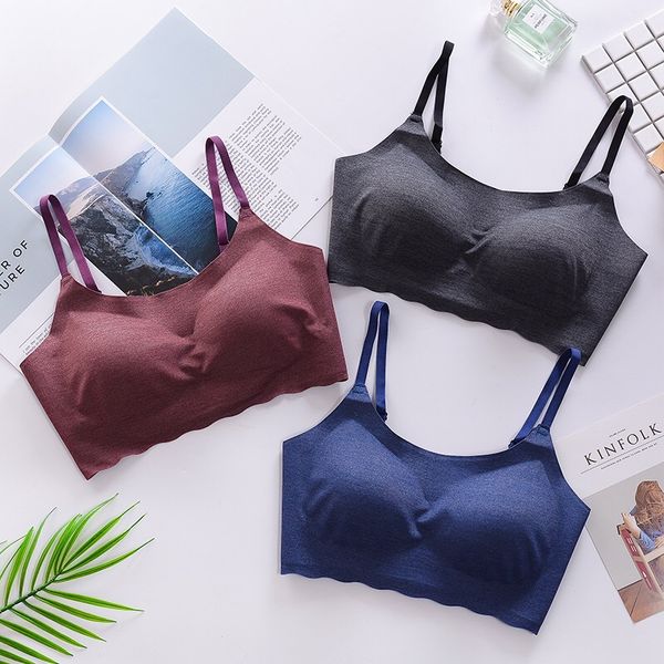 japan premier second generation seamless bra solid seemless non-steel ring sports tube vest sleep camisole bra, Red;black
japan premier second generation seamless bra solid seemless non-steel ring sports tube vest sleep camisole bra, Red;black