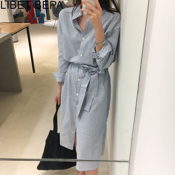 2020 new spring autumn women dress striped loose single-breasted elegant lace up bow slit stand collar high waist casual dr1800, Black;gray
2020 new spring autumn women dress striped loose single-breasted elegant lace up bow slit stand collar high waist casual dr1800, Black;gray