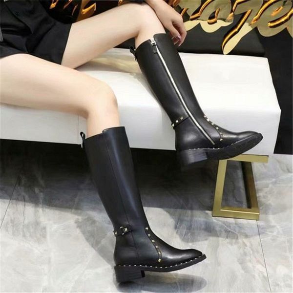 2019 new luxury women shoes fashion luxury designer women shoes famous rivets brand boots womens ankle boots women dress shoes, Black
2019 new luxury women shoes fashion luxury designer women shoes famous rivets brand boots womens ankle boots women dress shoes, Black
