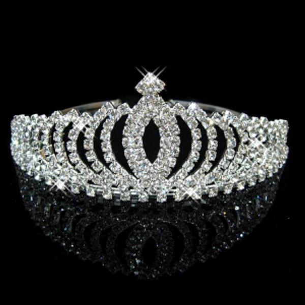 maxi crystal diamond crown princess bling shiny headdress girls hair accessory for birthday wedding and party, White;golden
maxi crystal diamond crown princess bling shiny headdress girls hair accessory for birthday wedding and party, White;golden