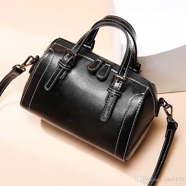 2019 new lacquer bright texture small square bag mini chain bag girls single shoulder slant crossbody small flap 0016
2019 new lacquer bright texture small square bag mini chain bag girls single shoulder slant crossbody small flap 0016