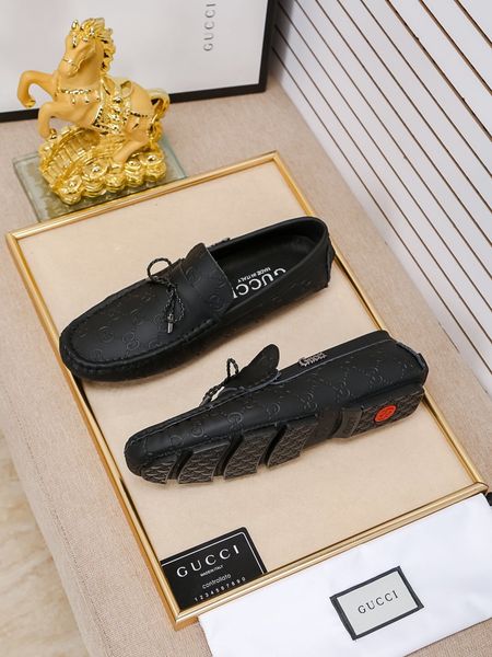 2020 new style brand dress black leather shoes men's business oxford shoes casual shoes saga
2020 new style brand dress black leather shoes men's business oxford shoes casual shoes saga