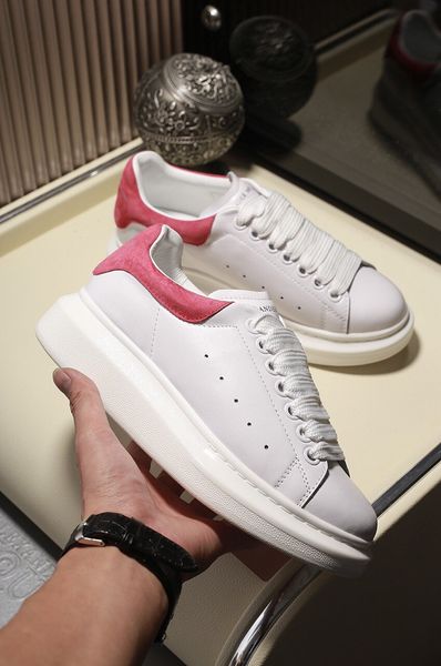 2019 new mens womens fashion luxury white leather platform shoes flat casual shoes lady black red pink sneakers 35-44
2019 new mens womens fashion luxury white leather platform shoes flat casual shoes lady black red pink sneakers 35-44