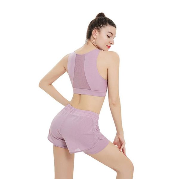 2020 summer new gauze shorts vest yoga clothing, fashion sports bra, gym running training yoga fitness shorts 2 piece set, White;red
2020 summer new gauze shorts vest yoga clothing, fashion sports bra, gym running training yoga fitness shorts 2 piece set, White;red