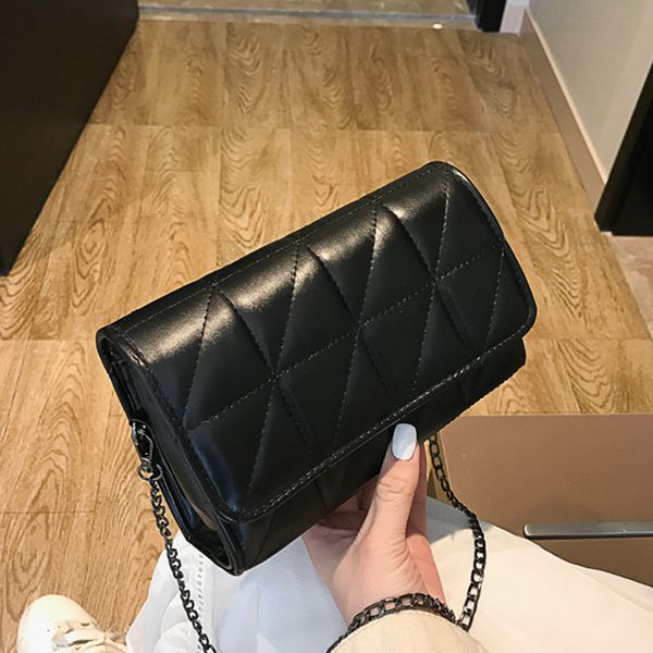2020 новый стиль плечо / crossbody сумка женская сумка прохладный ромб цепи изящная мода небольшой квадрат
2020 новый стиль плечо / crossbody сумка женская сумка прохладный ромб цепи изящная мода небольшой квадрат