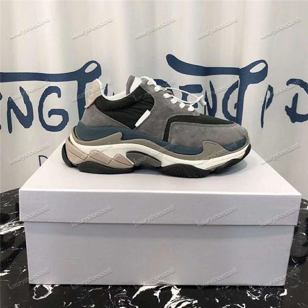 2019 fashion paris triple s sneaker color triple-s casual dad shoes for men's women designer sports walking hiking sneaker, Black
2019 fashion paris triple s sneaker color triple-s casual dad shoes for men's women designer sports walking hiking sneaker, Black