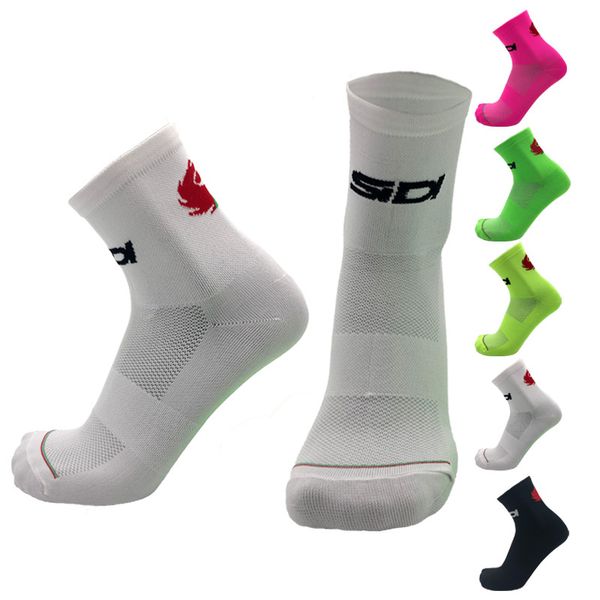 new comfortable and breathable cycling socks men women sports running bike socks, Black
new comfortable and breathable cycling socks men women sports running bike socks, Black