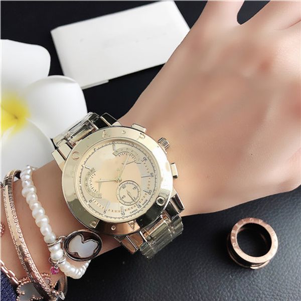 new luxury mens watches fashion high grade bracelet female movement watches, Slivery;black
new luxury mens watches fashion high grade bracelet female movement watches, Slivery;black