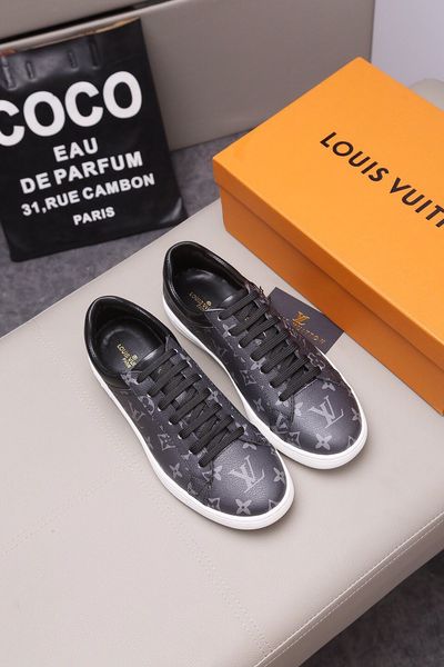 2020 platform men's leather sneakers casual flat comfortable work shoes red bottom tennis increase basketball shoes dhl 7
2020 platform men's leather sneakers casual flat comfortable work shoes red bottom tennis increase basketball shoes dhl 7