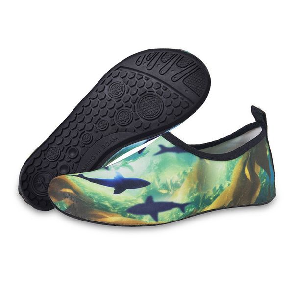 2019 camouflage summer couple's sneaker new arrival quick dry socks beach swim exercise shoe fashion sneaker flat summer 2019, Black
2019 camouflage summer couple's sneaker new arrival quick dry socks beach swim exercise shoe fashion sneaker flat summer 2019, Black