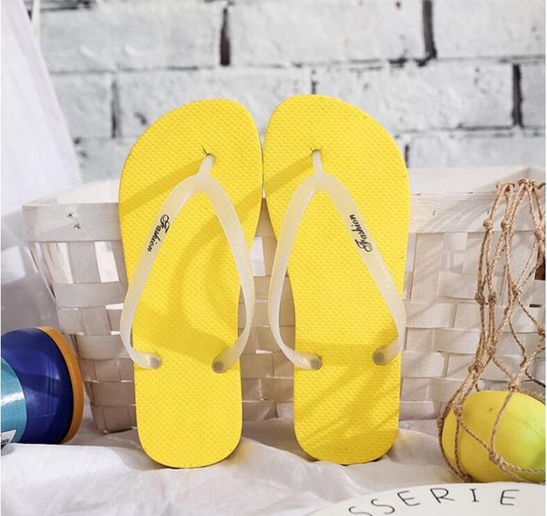 fashion luxury designer women shoes fashion flat wear beach shoes outside luminous flip-flops yellow size 36-41, Black
fashion luxury designer women shoes fashion flat wear beach shoes outside luminous flip-flops yellow size 36-41, Black