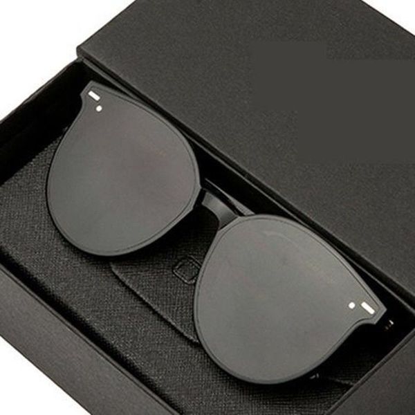 2019 new sunglasses female sunglasses female personality round face uv protection a full set of packaging with box, White;black
2019 new sunglasses female sunglasses female personality round face uv protection a full set of packaging with box, White;black