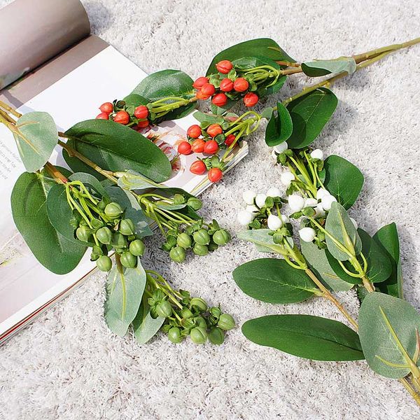 3 forks artificial hypericum fruit flowers bouquet with leaves party diy fake flowers home garden decor simulated plant
3 forks artificial hypericum fruit flowers bouquet with leaves party diy fake flowers home garden decor simulated plant