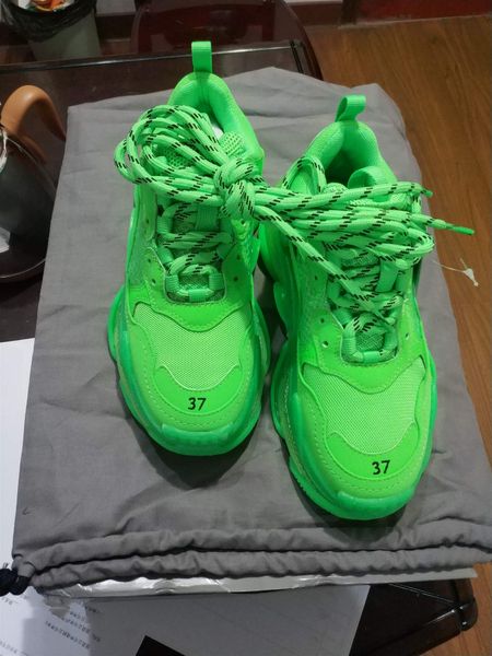 2019 Новая Мода Paris 17FW Triple-S Тапки Triple S Повседневная Папа Обувь для Мужчин Женщин зел
2019 Новая Мода Paris 17FW Triple-S Тапки Triple S Повседневная Папа Обувь для Мужчин Женщин зел