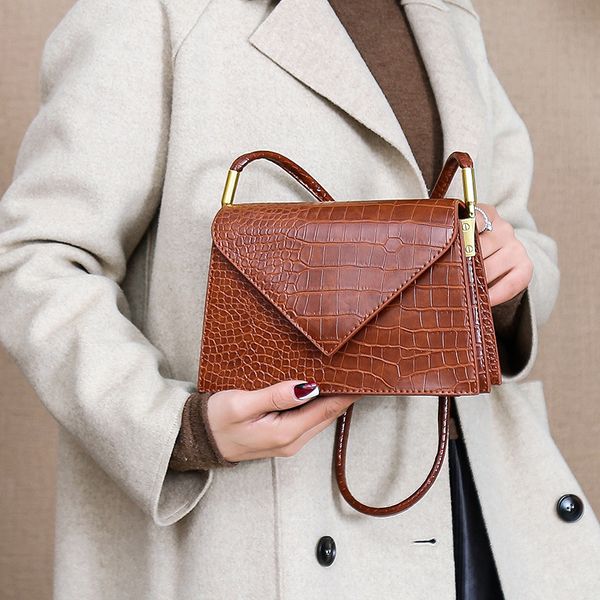 2020 new women's large capacity fashion ladies shoulder bag korean version of simple ladies underarm bag
2020 new women's large capacity fashion ladies shoulder bag korean version of simple ladies underarm bag