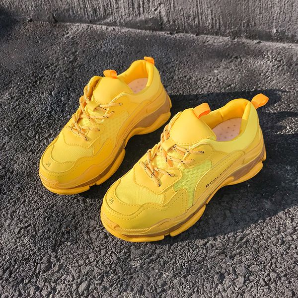 women's running shoes jogging sports shoes ultra light weight outdoor fitness summer breathable training comfortable female snea 
women's running shoes jogging sports shoes ultra light weight outdoor fitness summer breathable training comfortable female snea