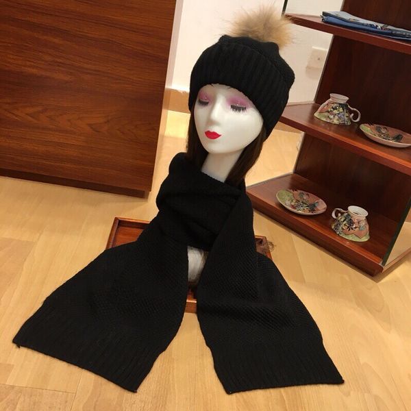2020 cotton knitting meshes black hats with brown hair ball cap women's winter comfortable warm hats and scarves with box, Blue;gray
2020 cotton knitting meshes black hats with brown hair ball cap women's winter comfortable warm hats and scarves with box, Blue;gray