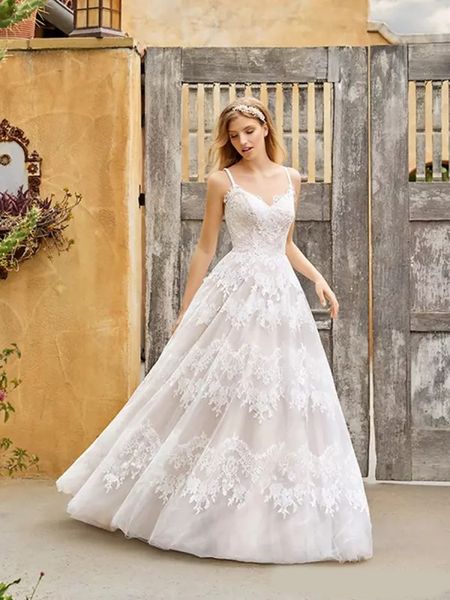 elegant v-neck spaghetti straps country wedding dresses sleeveless backless lace appliques custom made wedding dress, White
elegant v-neck spaghetti straps country wedding dresses sleeveless backless lace appliques custom made wedding dress, White