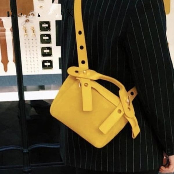 fashion new designer women leather should bag female casual crossbody messenger bags fashion casual tote girl vintage clutch bag
fashion new designer women leather should bag female casual crossbody messenger bags fashion casual tote girl vintage clutch bag