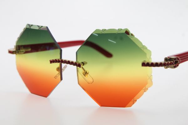 4189706 red plank sunglasses cat eye red diamond stone glasses carved green lens woman glasses, White;black 
4189706 red plank sunglasses cat eye red diamond stone glasses carved green lens woman glasses, White;black