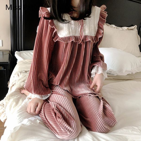 lingerie pajamas female large size for ladies home clothes suit night romantic sleep wear lace cute woman long sleeve, Black;red
lingerie pajamas female large size for ladies home clothes suit night romantic sleep wear lace cute woman long sleeve, Black;red