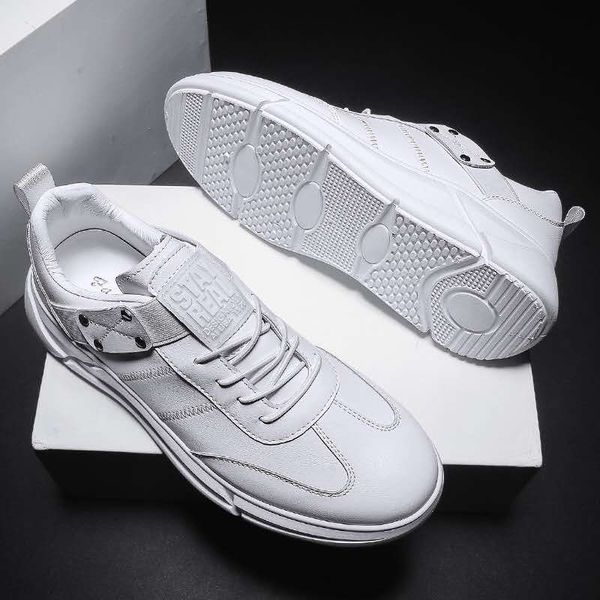 trend running mens blade shoes summer breathable men casual shoes fashion lace up men designer shose plus size:38-44 14-100, Black
trend running mens blade shoes summer breathable men casual shoes fashion lace up men designer shose plus size:38-44 14-100, Black