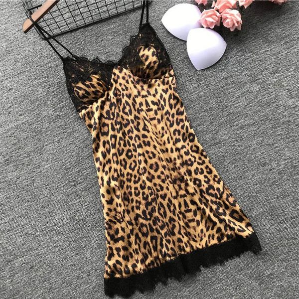 women nightgowns leopard summer sleepwear dress spaghetti strap satin lace nightwear ladies home mini sleepskirt backless, Black;red
women nightgowns leopard summer sleepwear dress spaghetti strap satin lace nightwear ladies home mini sleepskirt backless, Black;red