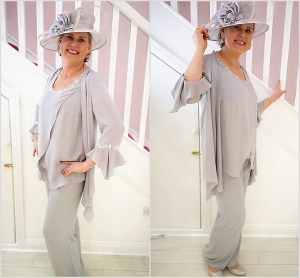 plus size silver pantsuits mother of the bride dresses with jacket scoop neck prom dress chiffon formal wedding guest gowns cheap, Black;red
plus size silver pantsuits mother of the bride dresses with jacket scoop neck prom dress chiffon formal wedding guest gowns cheap, Black;red