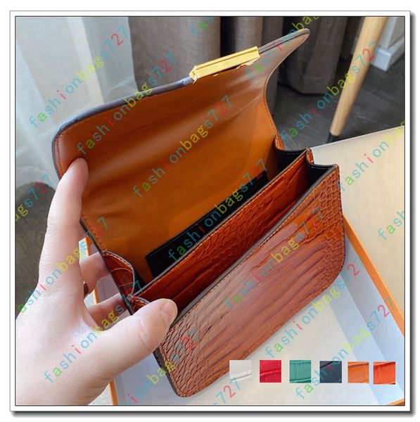 new retro saddle handbag insert buckle genuine leather bag shoulder bag flap crossbody bag strap purse shopping tote small mini tote h191019
new retro saddle handbag insert buckle genuine leather bag shoulder bag flap crossbody bag strap purse shopping tote small mini tote h191019