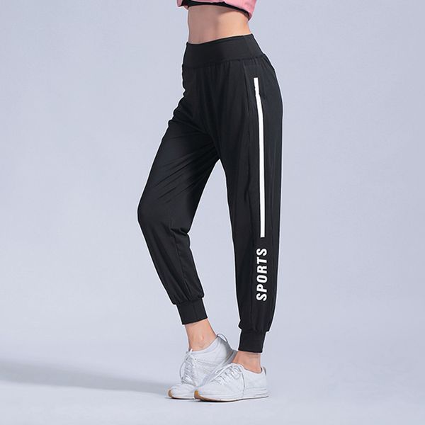 sports running pants women's yoga pants breathable gym fitness trousers outdoor quick dry women loose jogging legging sweatpants, Black;blue
sports running pants women's yoga pants breathable gym fitness trousers outdoor quick dry women loose jogging legging sweatpants, Black;blue