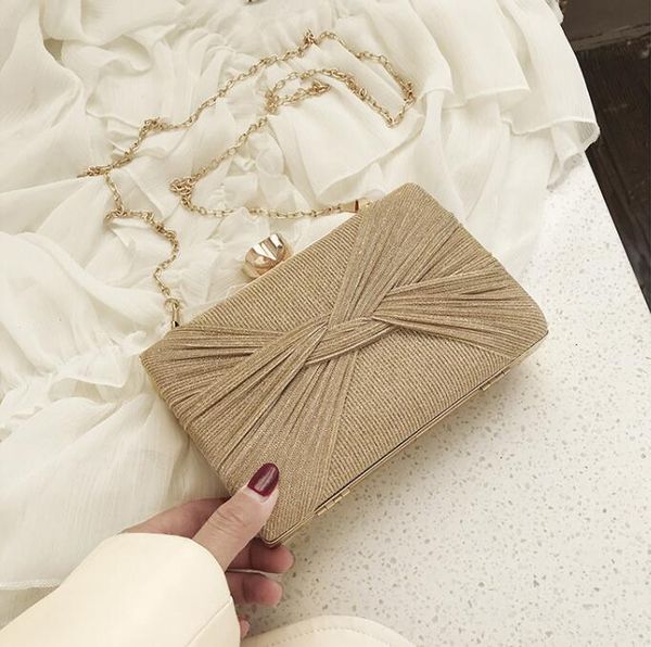 women handbag fashion hard box women Dinner Bag elegant atmospheric diamond chain bag bright face Diamond Fashion One Shoulder Messenger Bag, Gold(boutique box)
women handbag fashion hard box women Dinner Bag elegant atmospheric diamond chain bag bright face Diamond Fashion One Shoulder Messenger Bag, Gold(boutique box)
