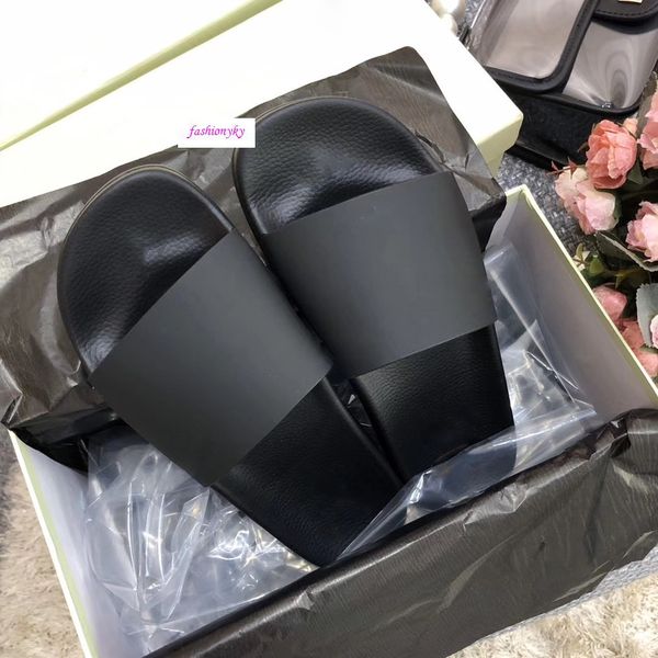 fashion off casual shoes indoor beach slippers white printing lovers slippers with box, Black
fashion off casual shoes indoor beach slippers white printing lovers slippers with box, Black